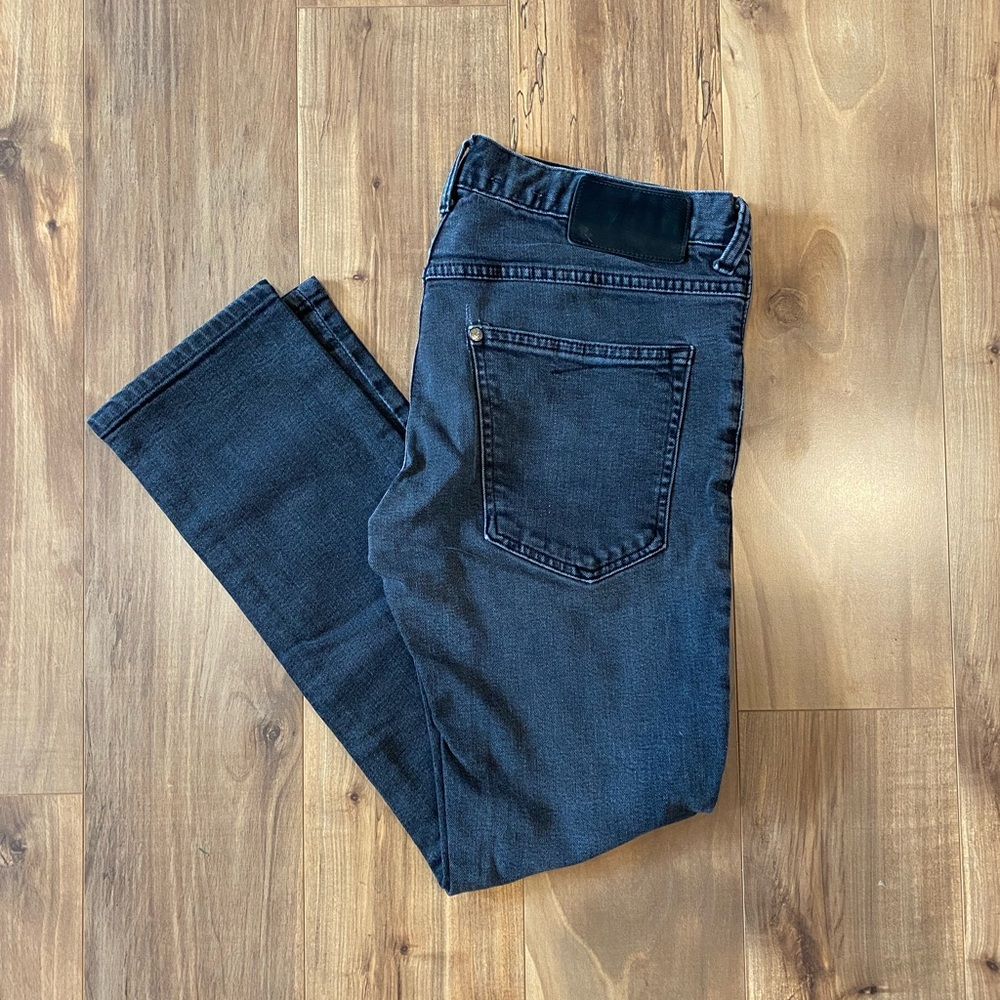 Mens straight leg black jeans 32x32